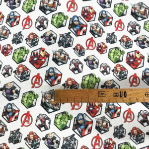 Tissu Disney Les Avengers mètre