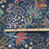 Tissu d'ameublement floraux bleus mètre