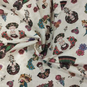 Tissu coton imprimé Frida Kahlo froissé